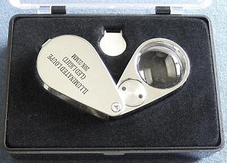 Lighted 20x Loupe in Fitted Case